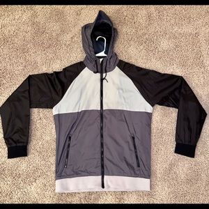 Men’s Ever Forward Windbreaker Size Medium